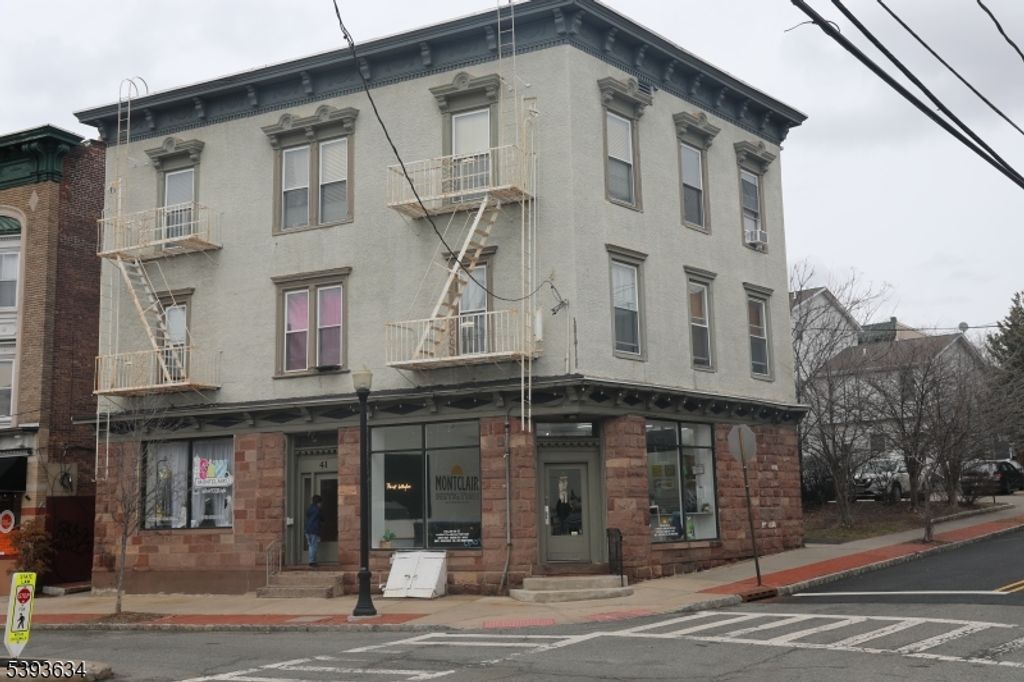 41 Glenridge Ave 2R, Montclair Twp., NJ 07042