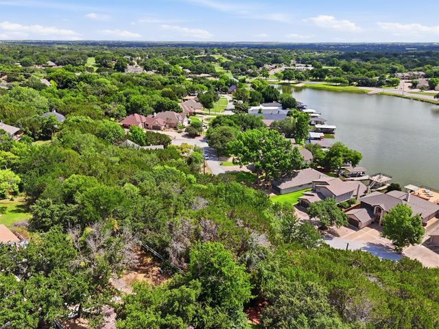 5036 Santa Elena Court, De Cordova, TX 76049