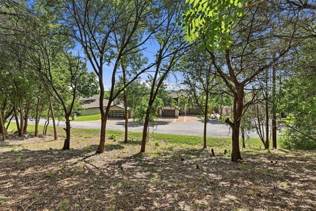 5036 Santa Elena Court, De Cordova, TX 76049