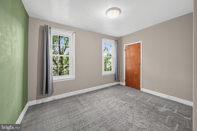 842 ALMOND ST, Philadelphia, PA 19125