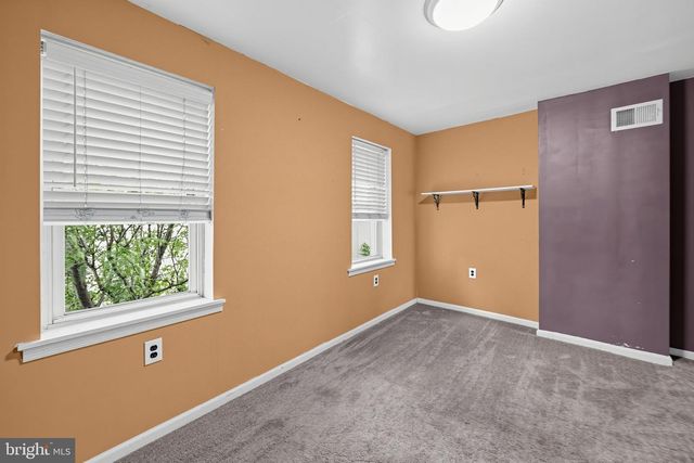 842 ALMOND ST, Philadelphia, PA 19125