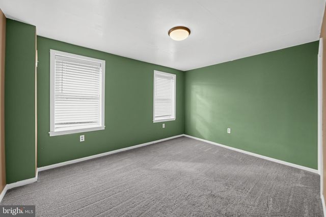 842 ALMOND ST, Philadelphia, PA 19125