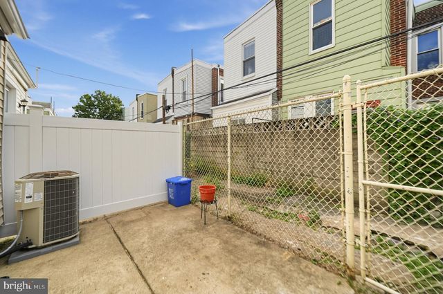 842 ALMOND ST, Philadelphia, PA 19125