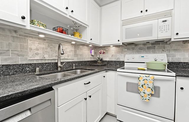 1031 Spring Valley CMN, Livermore, CA 94551