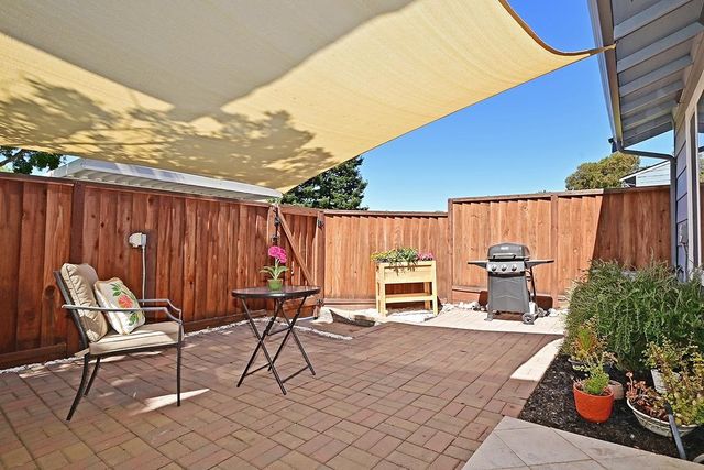 1031 Spring Valley CMN, Livermore, CA 94551