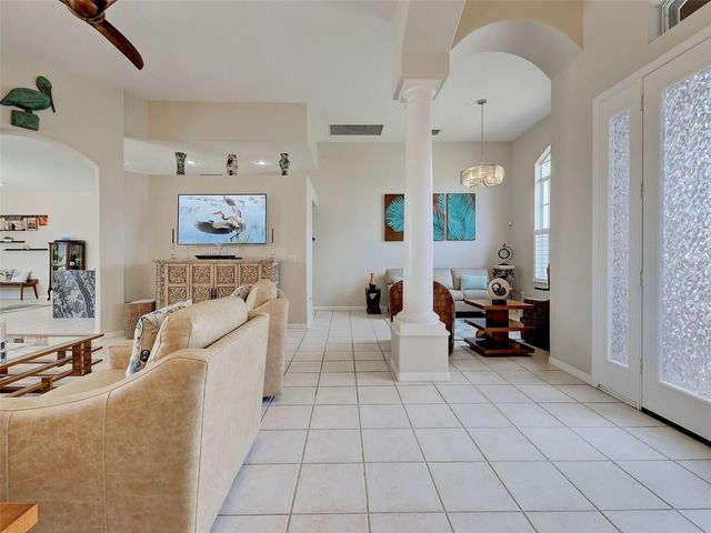 311 WILD PINE WAY, Venice, FL 34292