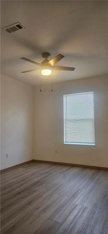 1959 Razorback Road 4, Fayetteville, AR 72701