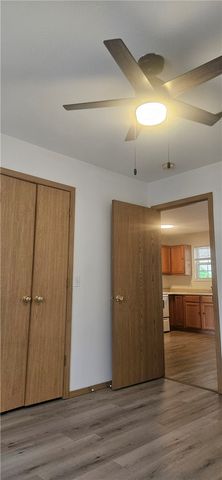 1959 Razorback Road 4, Fayetteville, AR 72701