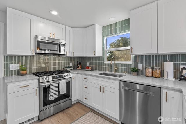 422 Crown Drive, Everett, WA 98203