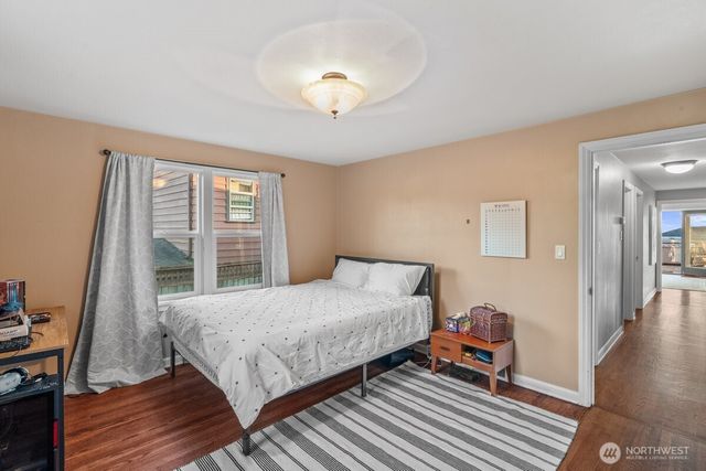 422 Crown Drive, Everett, WA 98203