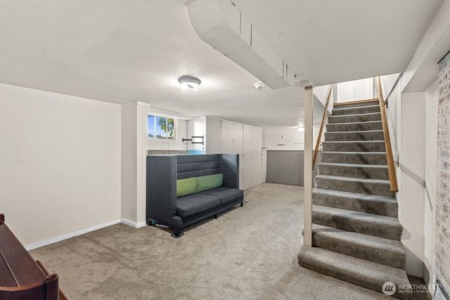 422 Crown Drive, Everett, WA 98203