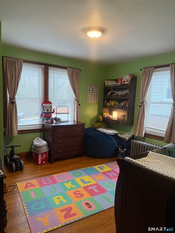 110 Oneco Street, Norwich, CT 06360