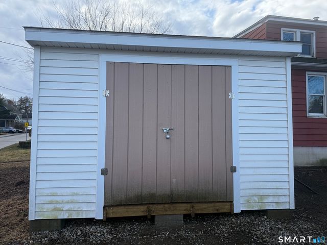 110 Oneco Street, Norwich, CT 06360