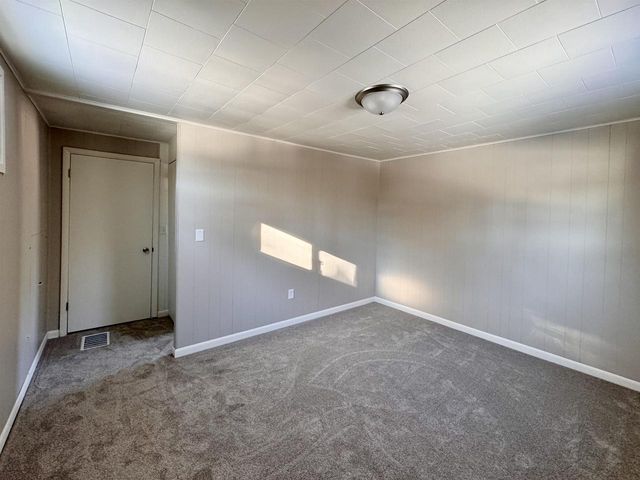 W8556 STATE HIGHWAY 64, Pound, WI 54161