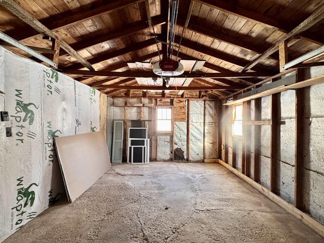 W8556 STATE HIGHWAY 64, Pound, WI 54161