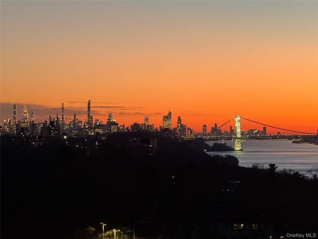 5900 Arlington Avenue 10R, Bronx, NY 10471