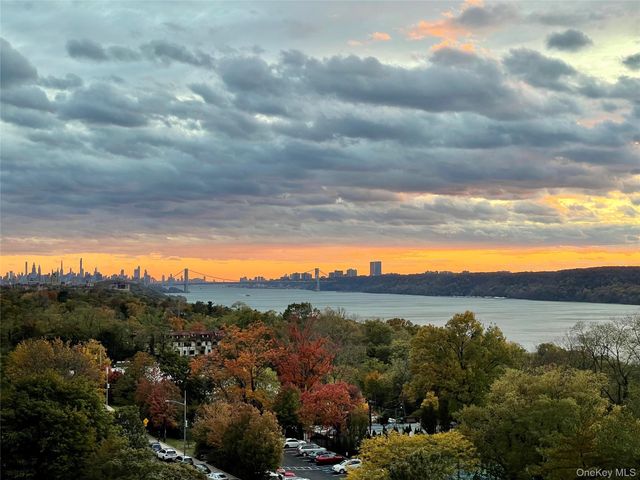 5900 Arlington Avenue 10R, Bronx, NY 10471