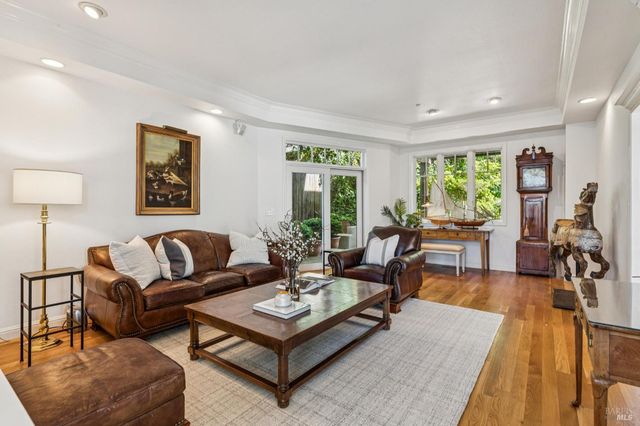 335 Golden Gate Ave, Belvedere, CA 94920