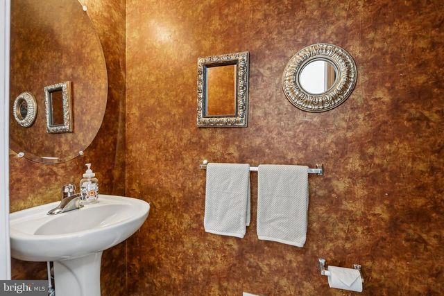 10 PRINCETON HIGHLANDS BLVD, Princeton, NJ 08540