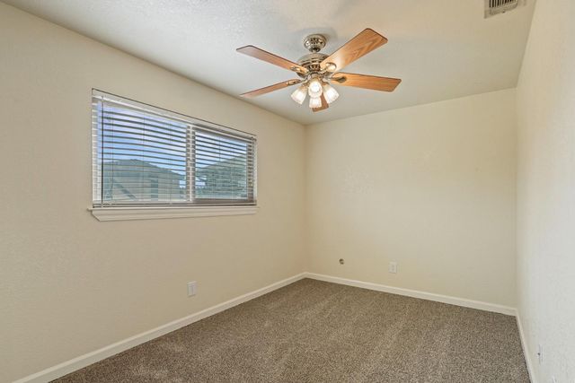 2114 Alpine Dr, Lodi, CA 95240