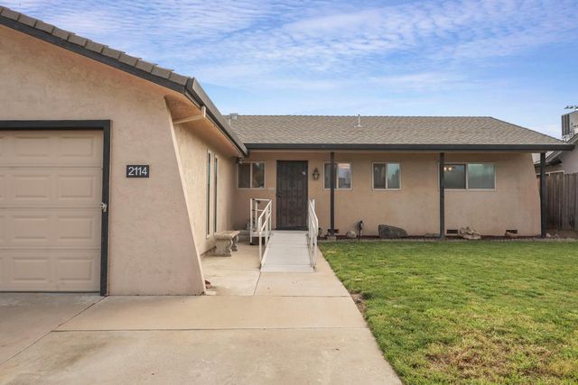 2114 Alpine Dr, Lodi, CA 95240