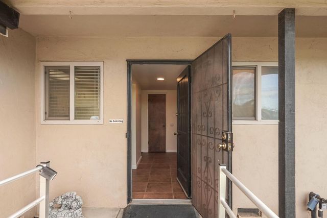 2114 Alpine Dr, Lodi, CA 95240