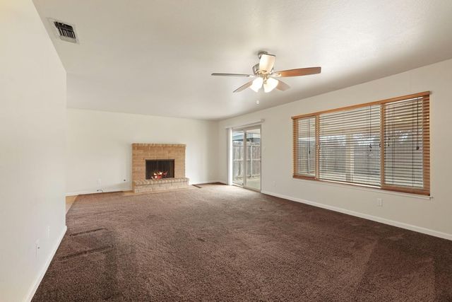 2114 Alpine Dr, Lodi, CA 95240