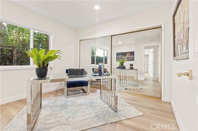 1028 Olmsted, Glendale, CA 91202