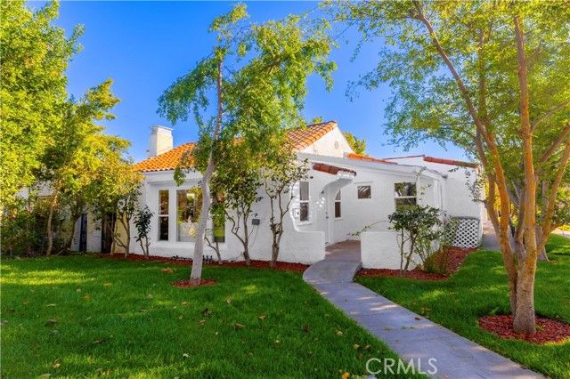 1028 Olmsted, Glendale, CA 91202