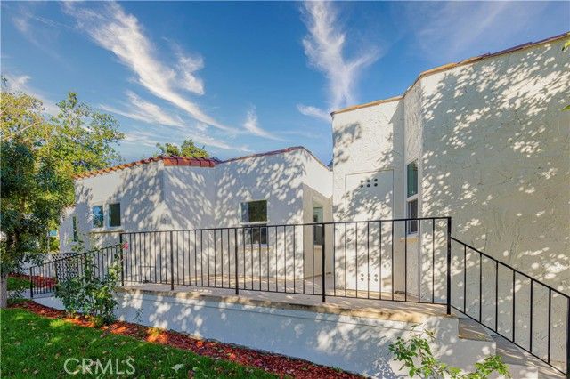 1028 Olmsted, Glendale, CA 91202