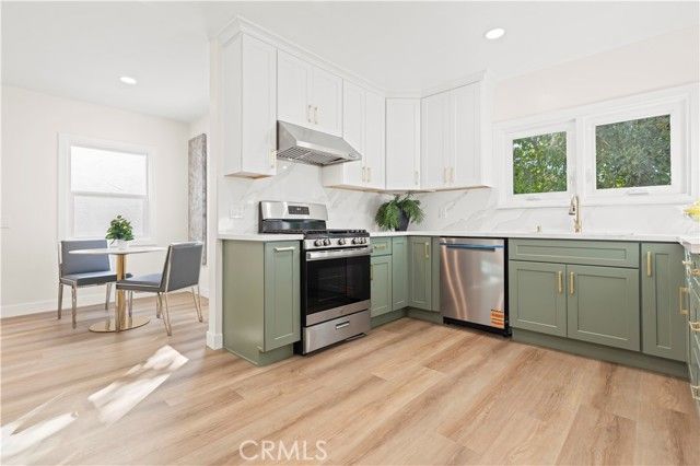 1028 Olmsted, Glendale, CA 91202