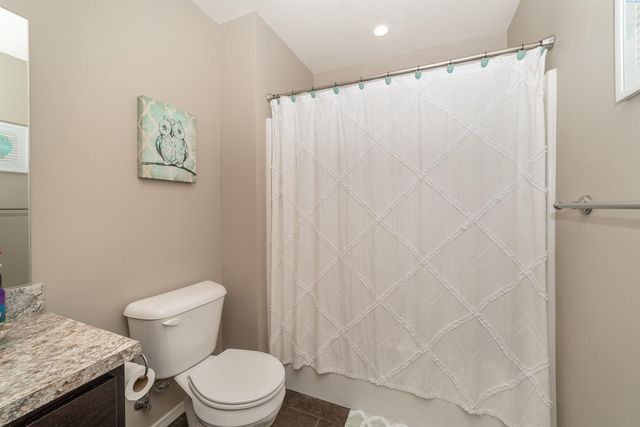 5704 Belmont Dr, Pasco, WA 99301