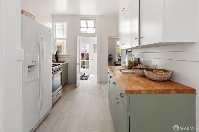 466 19th Avenue, San Francisco, CA 94127