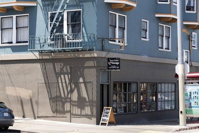 466 19th Avenue, San Francisco, CA 94127