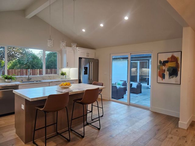 3161 Plymouth Rd, Lafayette, CA 94549