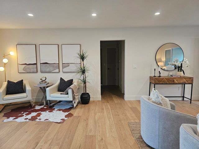 3161 Plymouth Rd, Lafayette, CA 94549