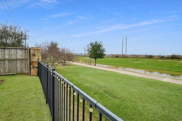 5146 Prairie Terrace Lane, Fulshear, TX 77441