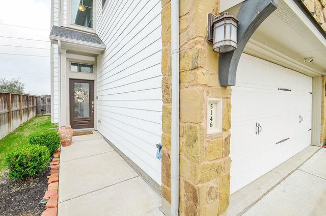 5146 Prairie Terrace Lane, Fulshear, TX 77441