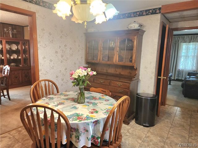 5009 Lake Shore Road, Hamburg, NY 14075