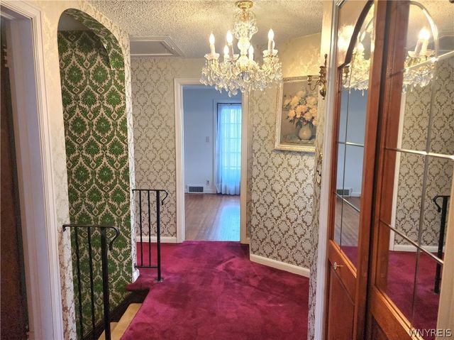 5009 Lake Shore Road, Hamburg, NY 14075