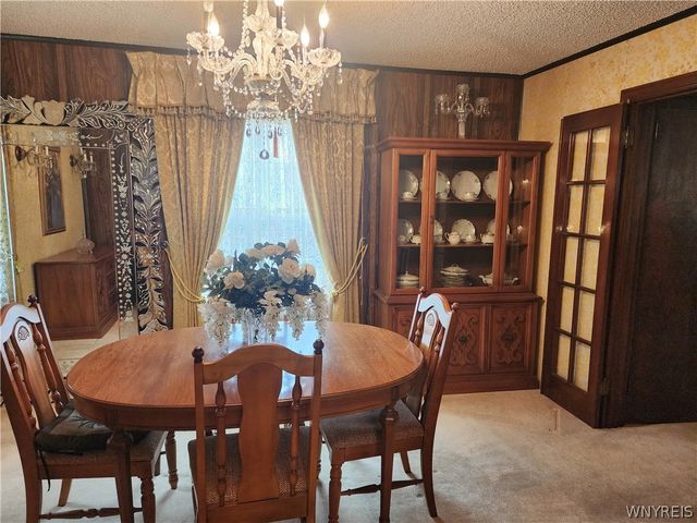 5009 Lake Shore Road, Hamburg, NY 14075