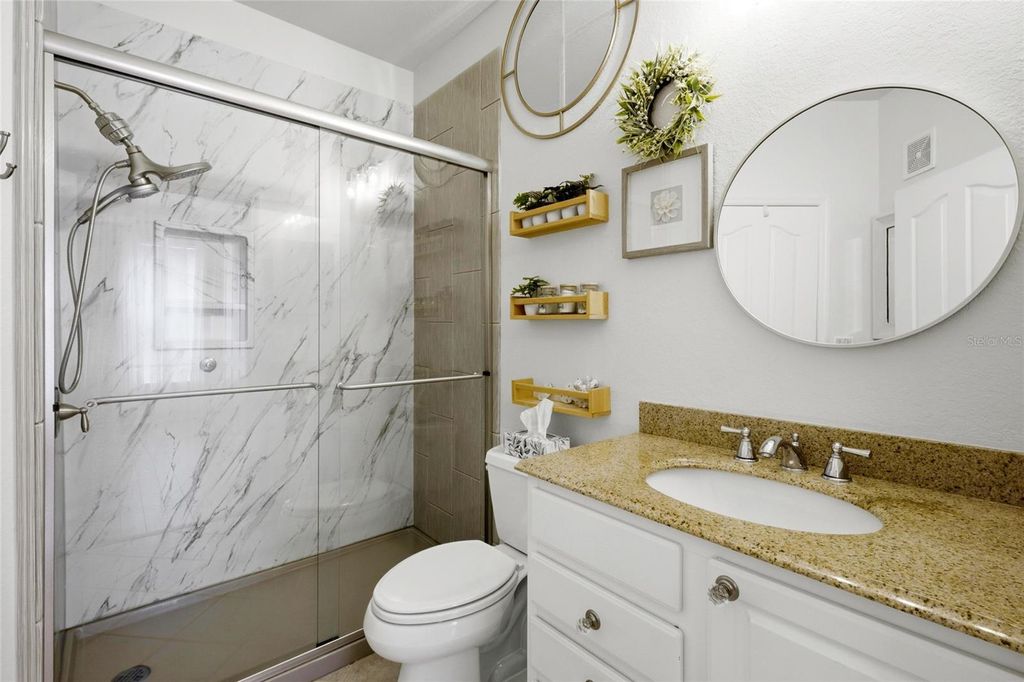 Image 22 of property listing at 2639 MAITLAND CROSSING WAY 102, Orlando, FL 32810