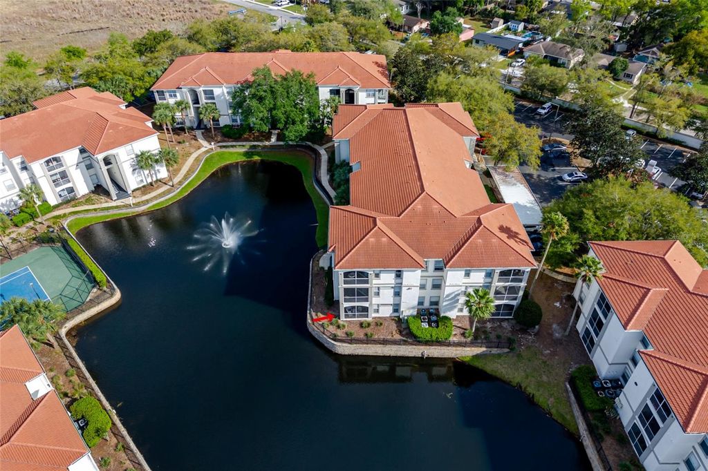 Image 31 of property listing at 2639 MAITLAND CROSSING WAY 102, Orlando, FL 32810
