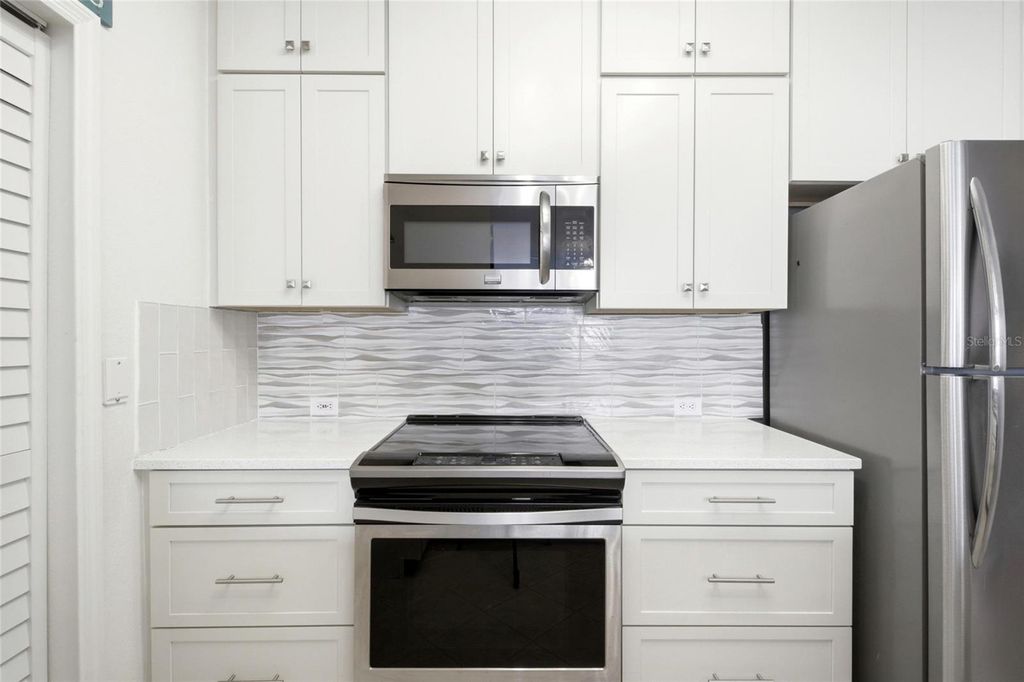 Image 6 of property listing at 2639 MAITLAND CROSSING WAY 102, Orlando, FL 32810