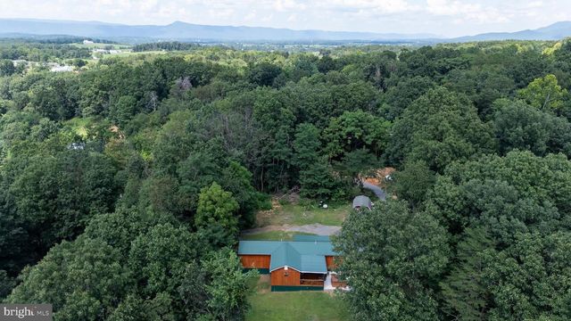 114 AMERICANA ROAD, Luray, VA 22835