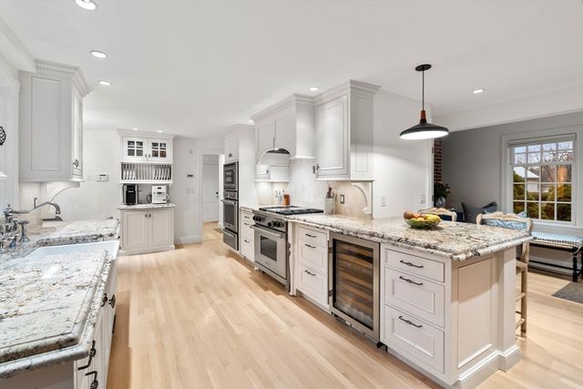 32 Pickwick Road, Newton, MA 02465