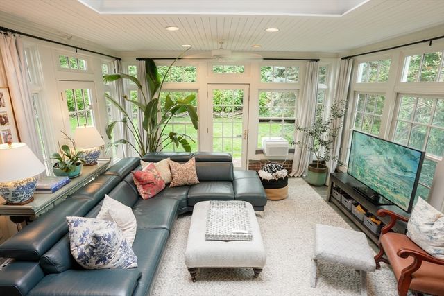 32 Pickwick Road, Newton, MA 02465