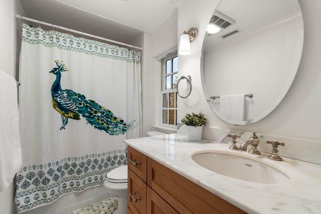 32 Pickwick Road, Newton, MA 02465