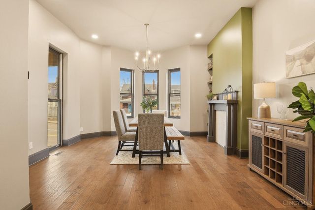 3634 Columbia Parkway, Cincinnati, OH 45226