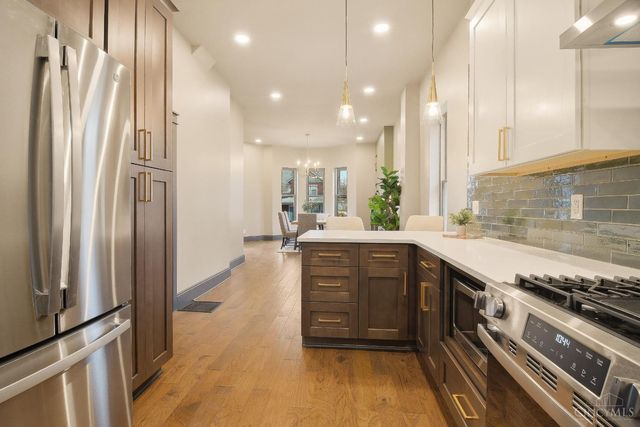 3634 Columbia Parkway, Cincinnati, OH 45226